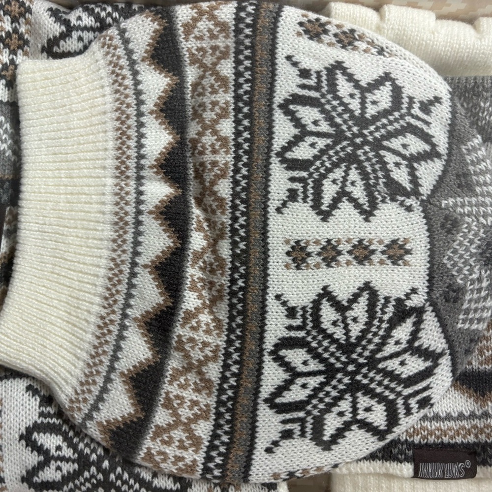 MUK LUKS Reversible Scarf, Hat & 3-in-1 Glove Set